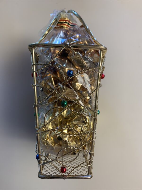 Toffee Candies Gold Gift Basket