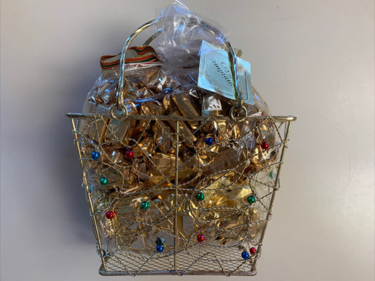 Toffee Candies Gold Gift Basket